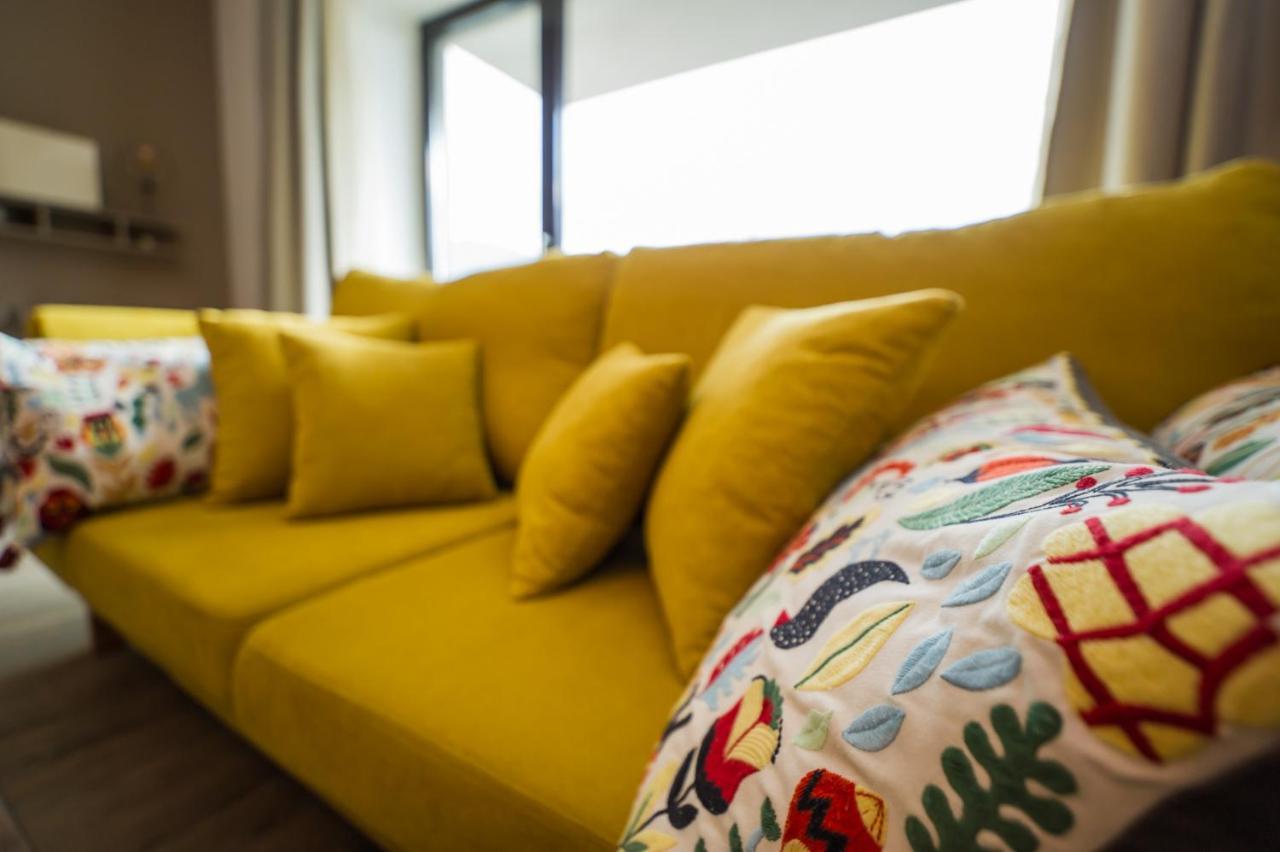Sarah Deluxe Apartment In Silver Mountain ポイアナ・ブラショフ エクステリア 写真